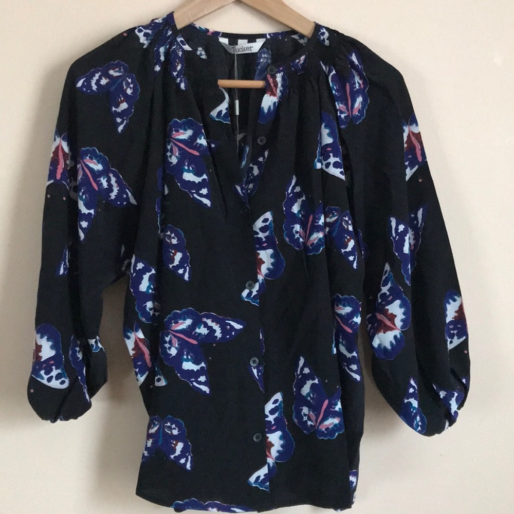 Tucker NYC The Classic Blouse